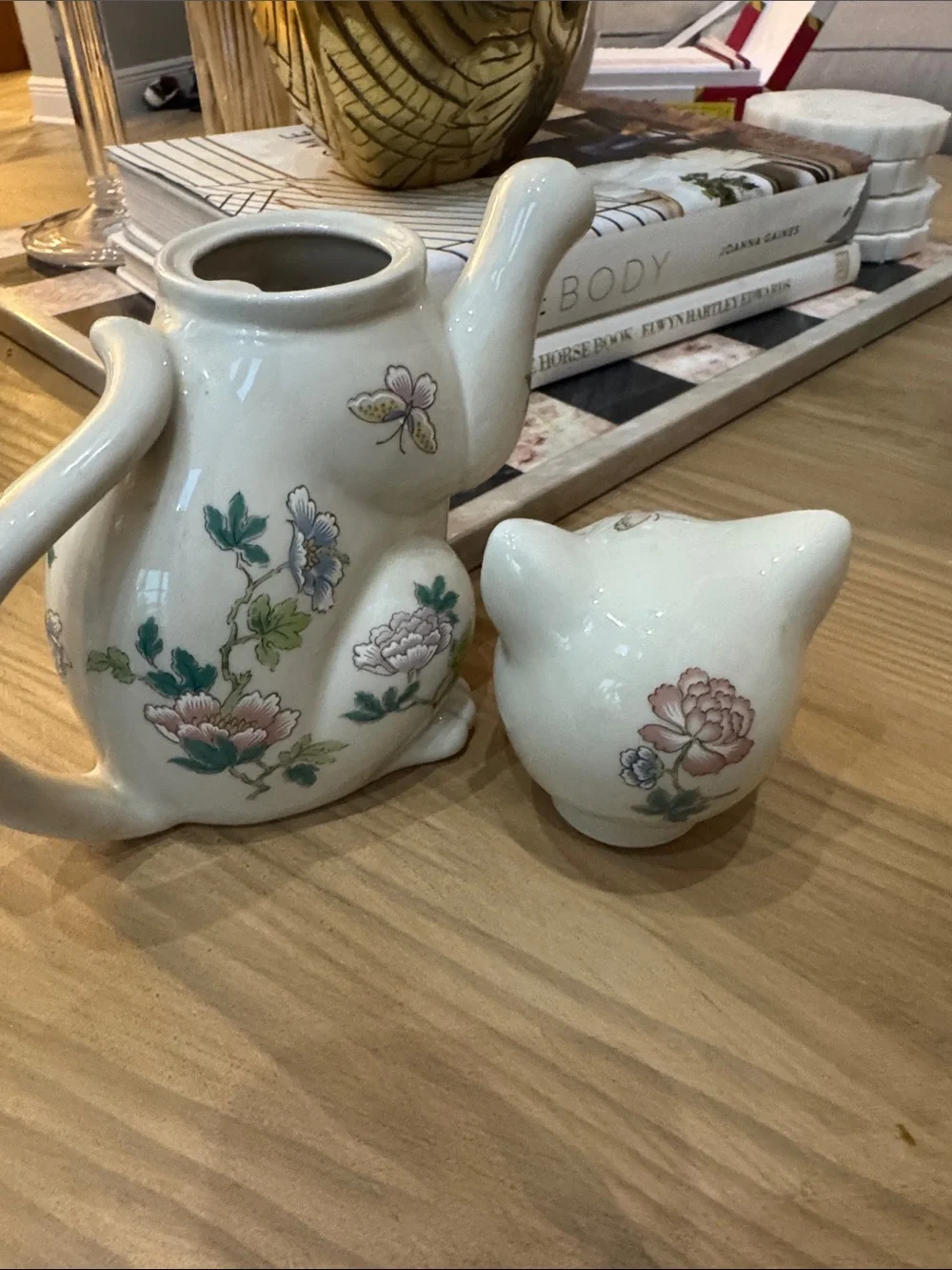 White Floral Cat Ceramic Teapot with Butterfly Accent